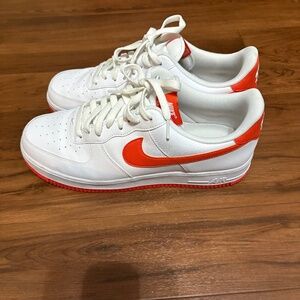 Nike Air Force 1 ‘07 Orange and White Men’s Size 12